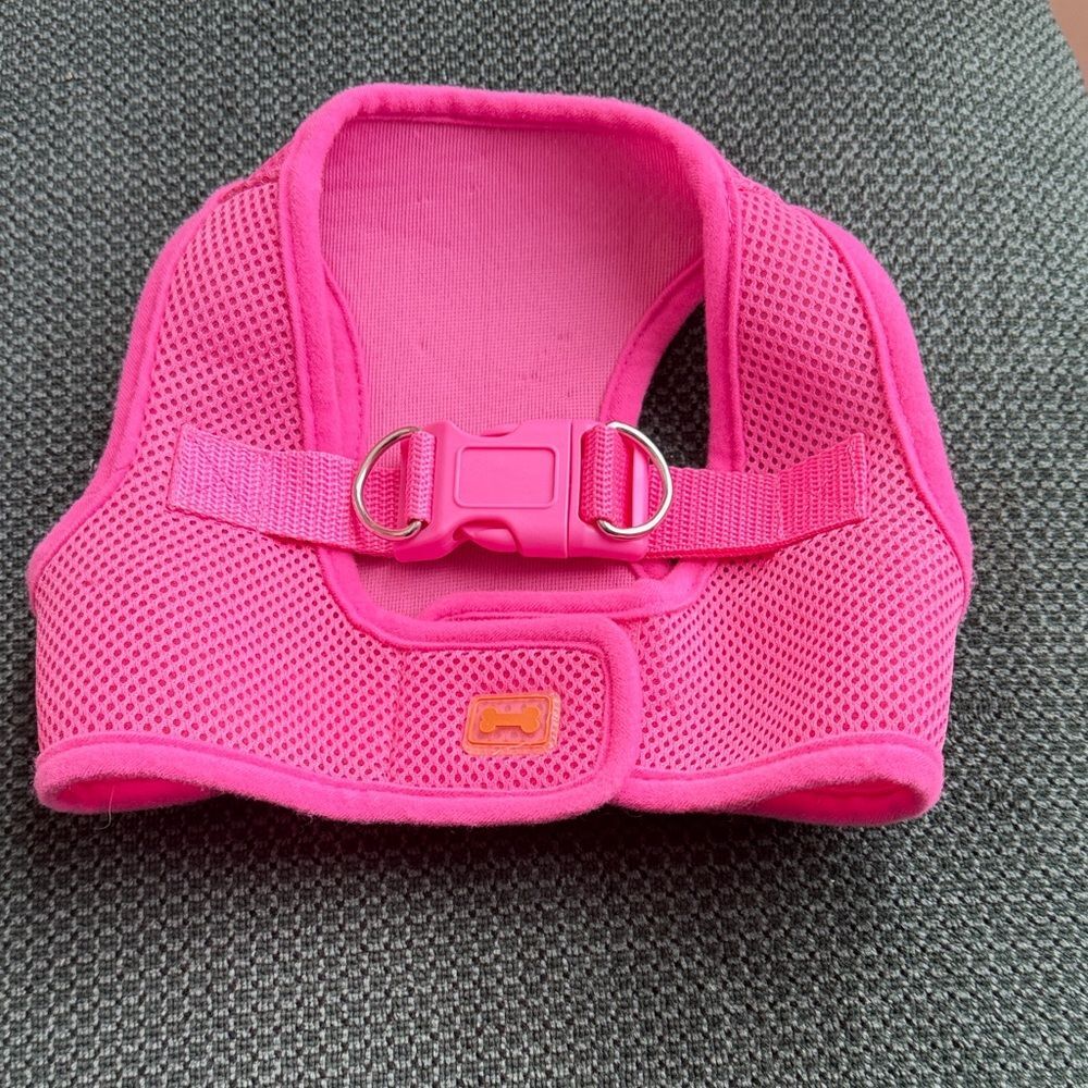 Pink Mesh Dog Safety Harness – Medium Adjustable Pet Vest
